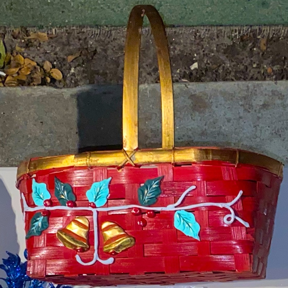 Christmas red woven wicker basket